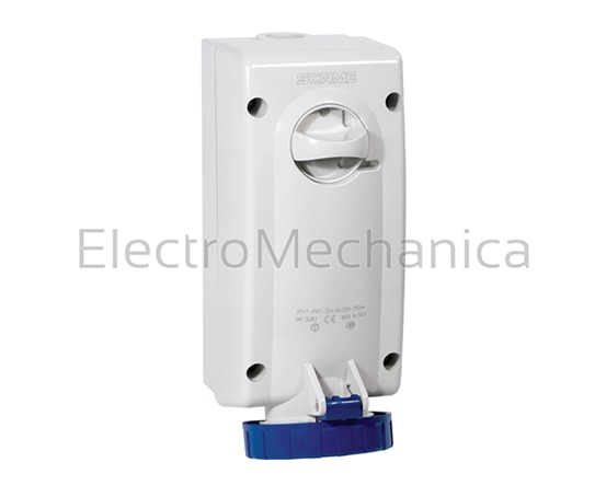 117ameページ 561.1683 | 16A 2P+E IP67 SURF SWITCH SOCKET | I - Plugs and
